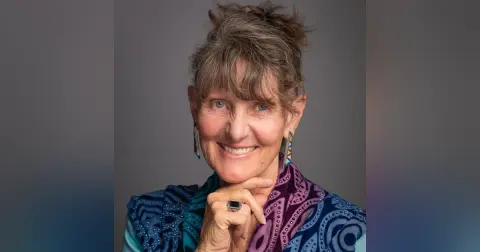 Part 1: Close Up Radio Spotlights Middle School Art Teacher and Author Robin Reed Riggle