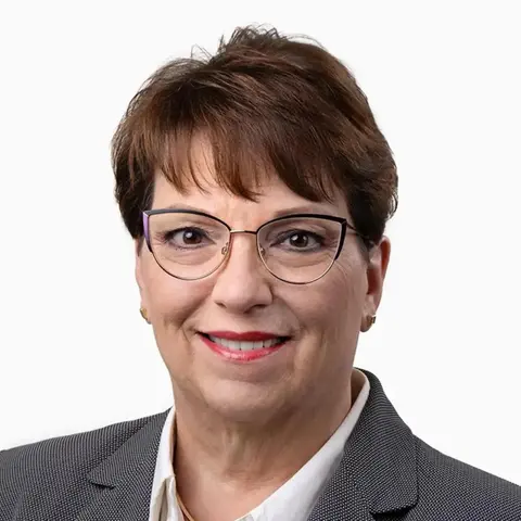 Part 1: Close Up Radio Spotlights Carol Lane of The Financial Resource Center