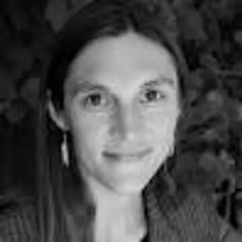 Healing Grounds Heals Us – Liz Carlisle