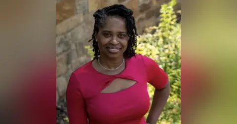 Close Up Radio Spotlights Gay Life Coach Giselle Wallace