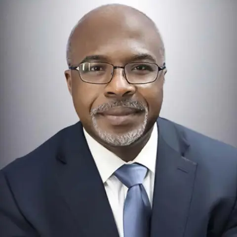Part 2: Close Up Radio Welcomes Back Dr. Benjamin Arthur of Informnity