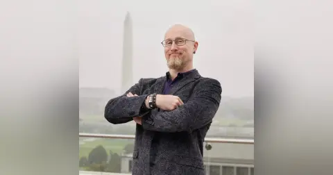 Close Up Radio Spotlights Senior Management Consultant, Agile Coach, and Author Mark S. Carroll