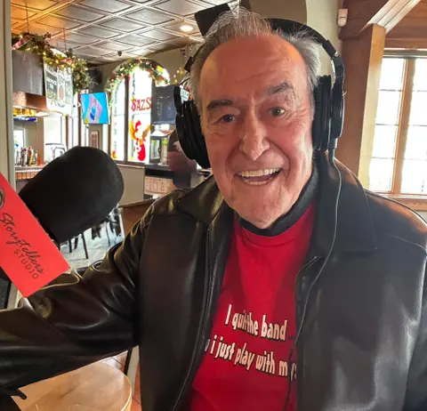 S1 E103  STEVE YORK  - Bitten by the radio bug and then the entertainment bug