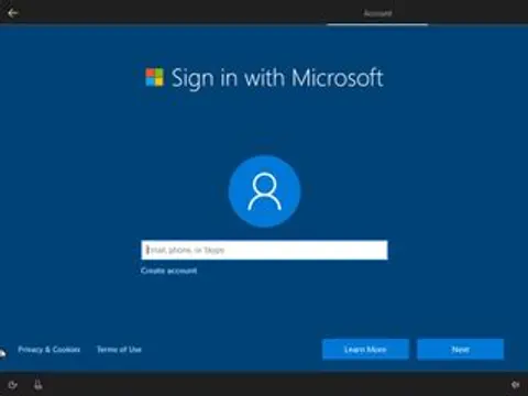 Microsoft Brings Back Local Account Guide for Windows Users