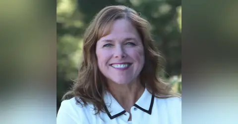 Close Up Radio Spotlights Susan Roth of Compass Consulting