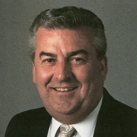 Close Up Radio Welcomes Back Motorsports Legend Ken Clapp