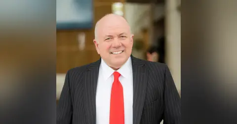 Close Up Radio Spotlights Family Law Attorney and The Divorce Quarterback Daniel R. Gold