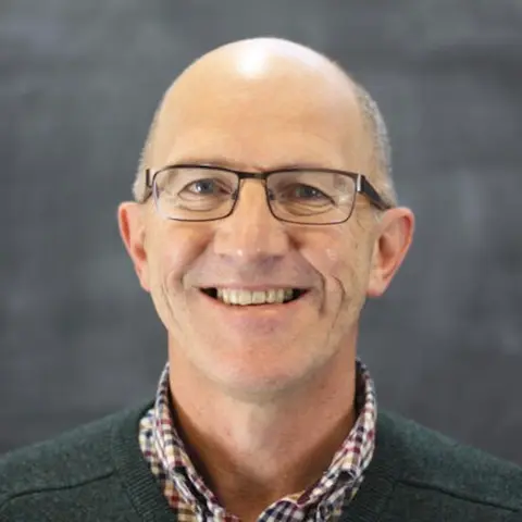 Achieved vs. Received Identity with Graham Daniels, Director of Cambridge United and Christians in Sport - RECAST