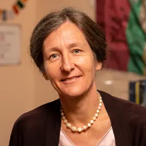 Anna Lembke Profile Photo
