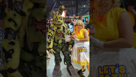 CHICA and SPRINGTRAP Five Nights at Freddy's Cosplay #fnaf #chica #springtrap