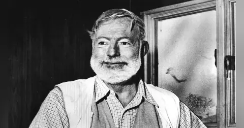 432 Hemingway's One True Sentence (with Mark Cirino)