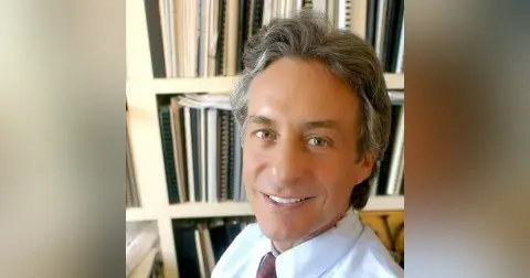 A Behind the Curtains look at One of the World’s Most Innovative and Effective Start Up Accelerator - Jack Donenfeld