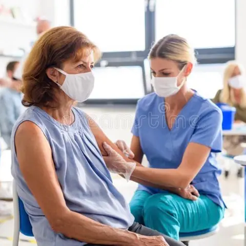 California's vaccination rates and getting back to work: in conversation with Susie Neilson, Data Reporter for The San Francisco Chronicle.