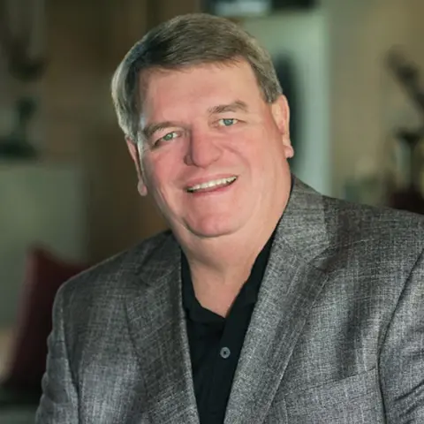 Close Up Radio Welcomes Back Mike McGuire of Worldwide Fasteners Sources