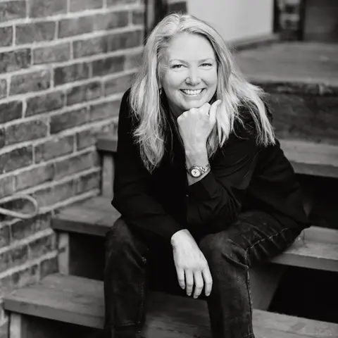Close Up Radio Spotlights Realtor Ali Watt of The Watt Project