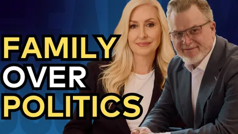 Tension at the Table? How to Steer Clear of Politics at Family Christmas Celebrations | S7 E15