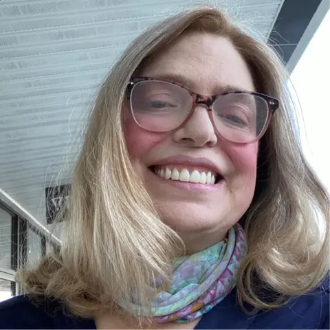 Close Up Radio Spotlights Elizabeth Scott of Scott IT Academy