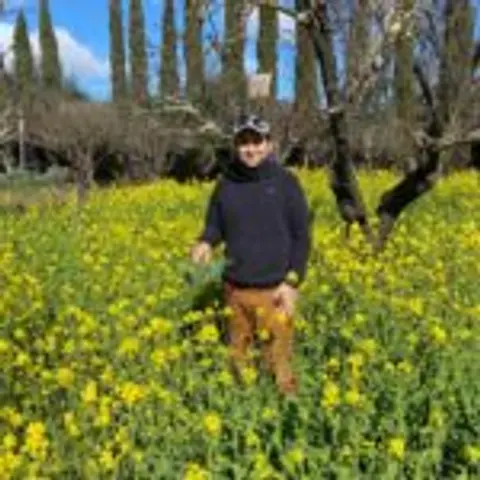 Cooks Make Good Farmers – Brett Ellis