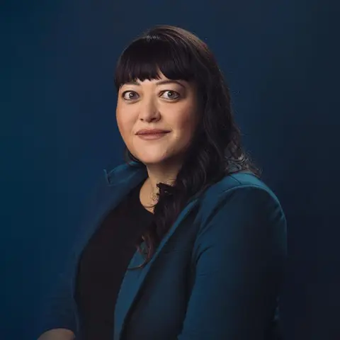 Close Up Radio Spotlights Top Laywer and Women’s Advocate Anne Marie Tavella of Women Advancing a Prosperous Alaska (WAPAK) and Davis Wright Tremaine LLP (DWT)
