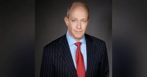 Part 2: Close Up Radio Welcomes Back Consulting Expert Witness John Haut
