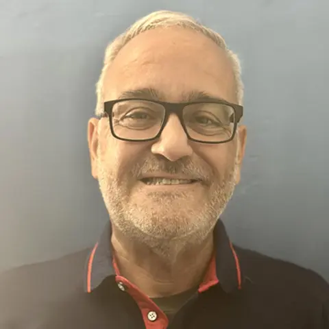 Close Up Radio Spotlights Joe Carvalho of ROARANGE Business Strategies