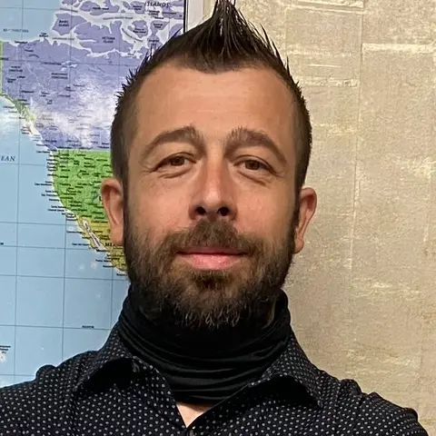 Reducing Your Mfg. Customers’ Pain, with Federico Veneziano-EP 119