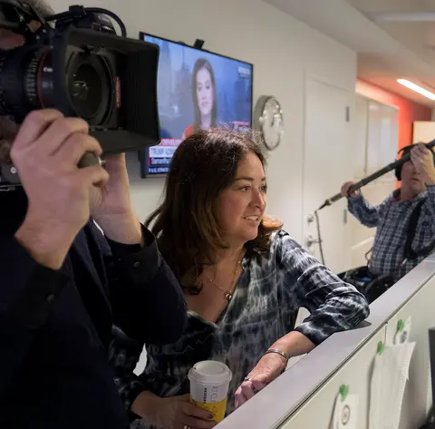 78: Liz Garbus on The New York Times in "The Fourth Estate"